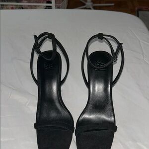 Chic Black Strappy Heels for Women